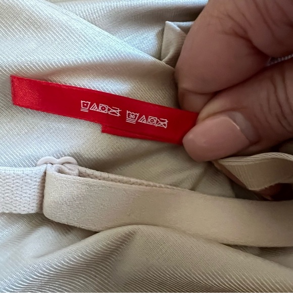 SPANX Thinstincts 2.0 Champagne Beige Shapewear Camo Tank Top - Picture 12 of 12